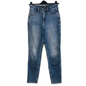 Hollister Ultra High-Rise Mom jeans Relaxed Fit Hi Waisted Junior’s size 0 25